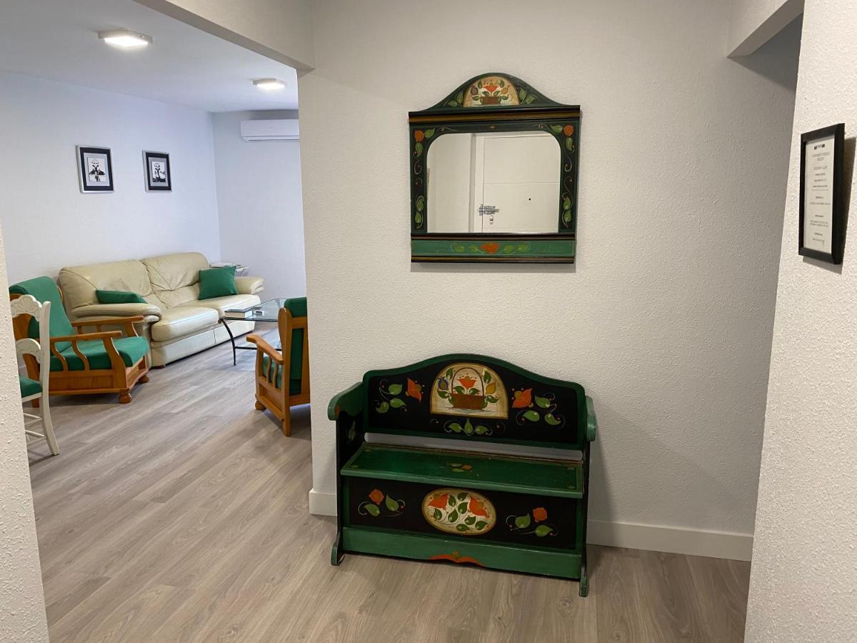 Apartamento Dacosta Plasencia Luaran gambar